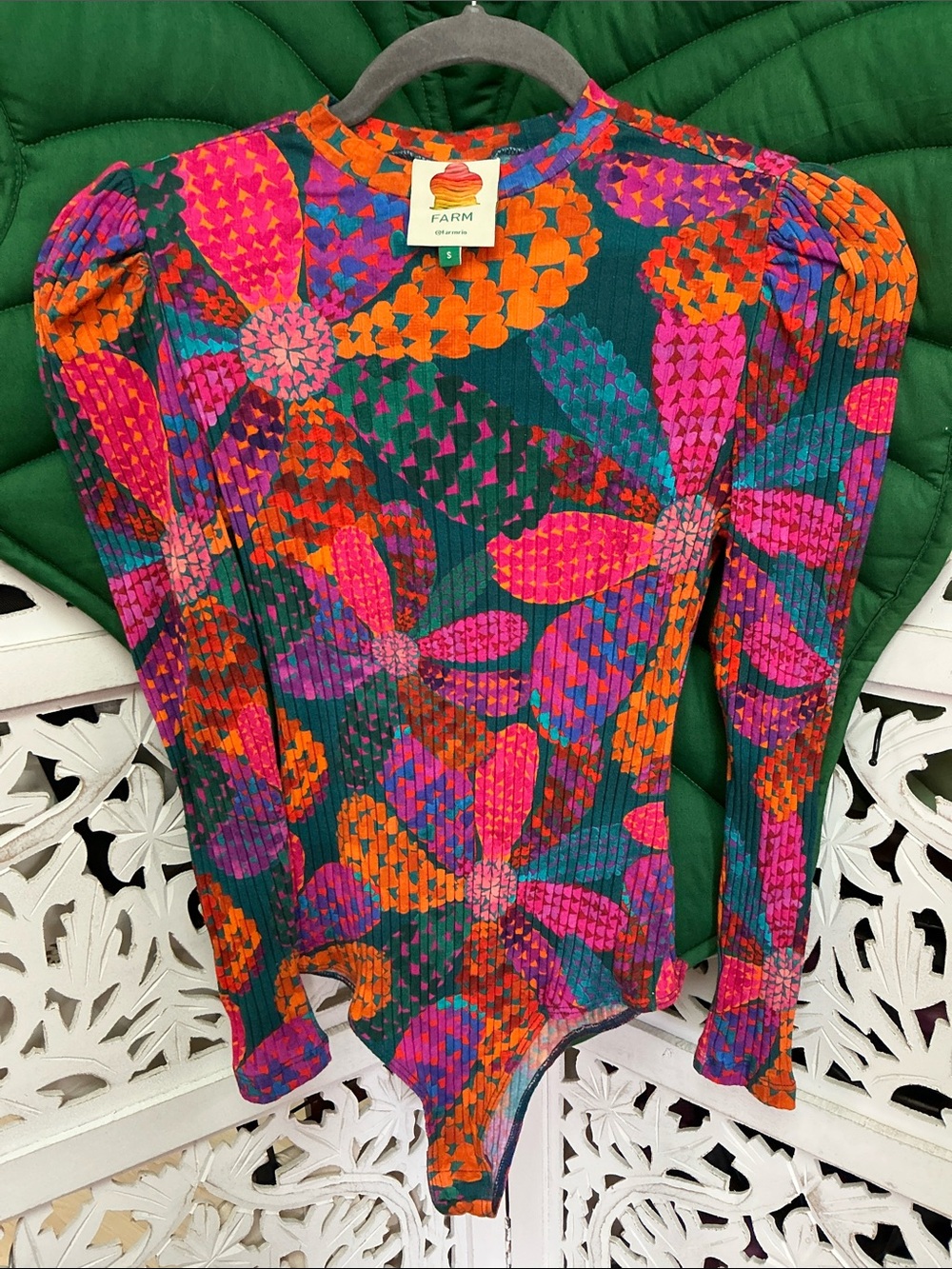 Farm rio one piece long sleeve body suit with slight puff sleeve. Pink/teal. Sm.
